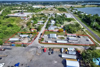 1087 Memorial Drive, FL