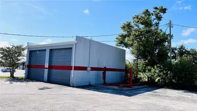 2010 8th Street, FL