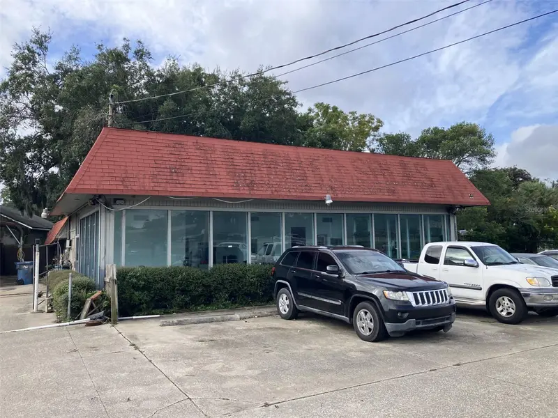 6200 Arlington Expy, FL