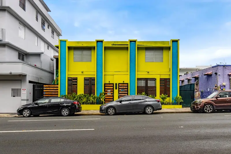 1802 Ave Fernandez Juncos, PR