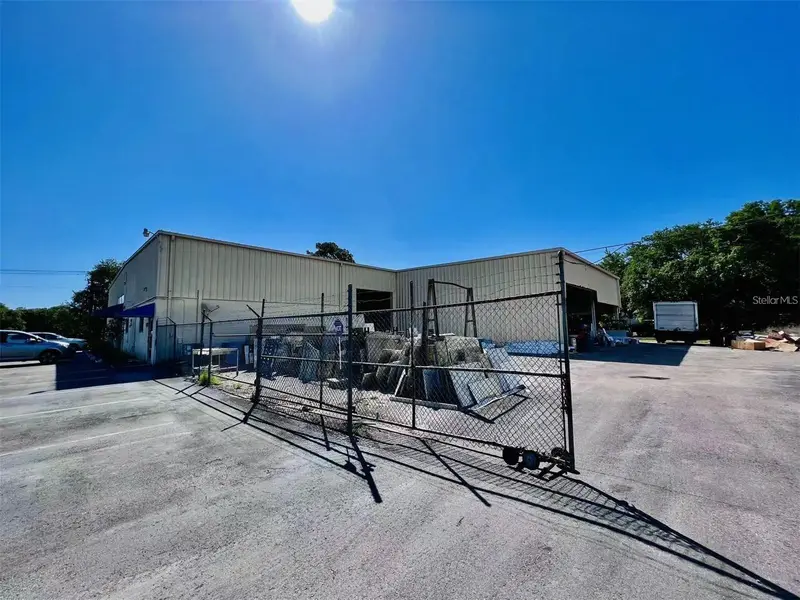 2398 63rd Ave E, FL