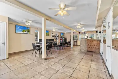 905 Adelle Avenue, FL