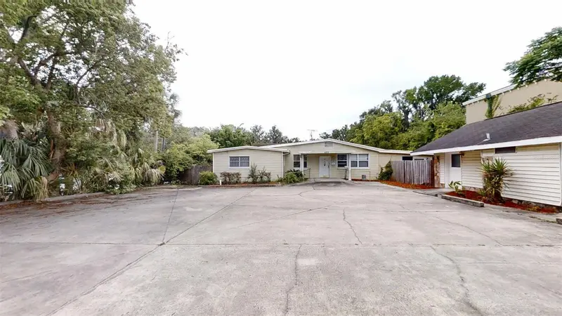 420 Se 17th St, FL