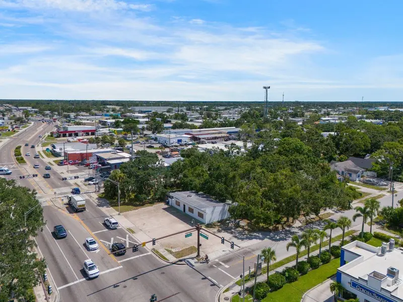 1000 N Washington Blvd, FL
