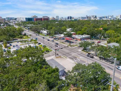 1000 Washington Boulevard, FL