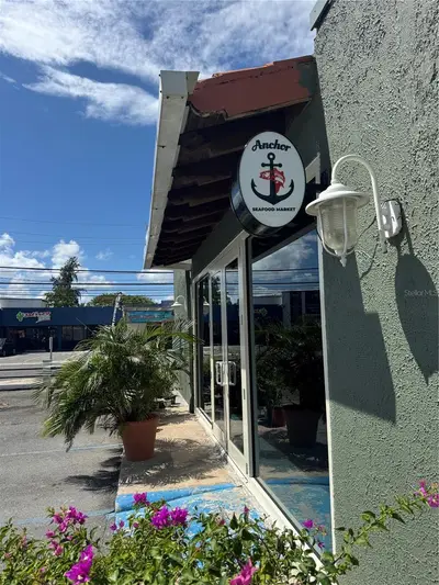 2475 LoíZa Street, PR