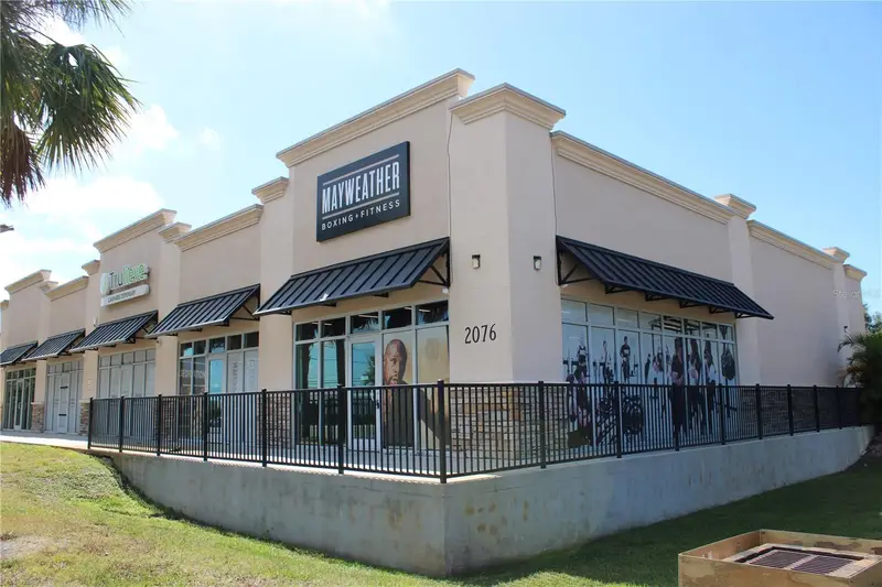 2076 Seminole Blvd #D, FL