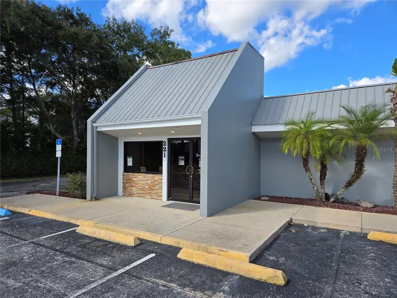221 W State Road 434, FL
