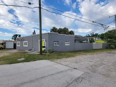 5205 Haines Road, FL