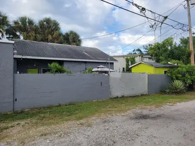 5205 Haines Road, FL