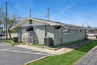 1610 1st Street, FL