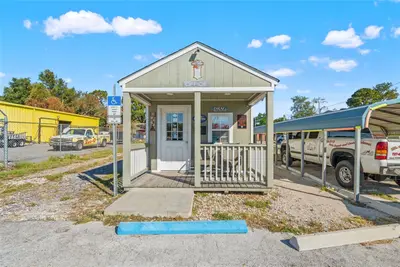 9539 State Road 52, FL