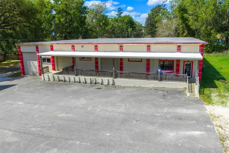 4450 S Pine Ave, FL