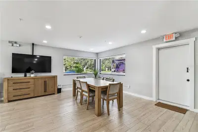 830 Kennedy Boulevard, FL