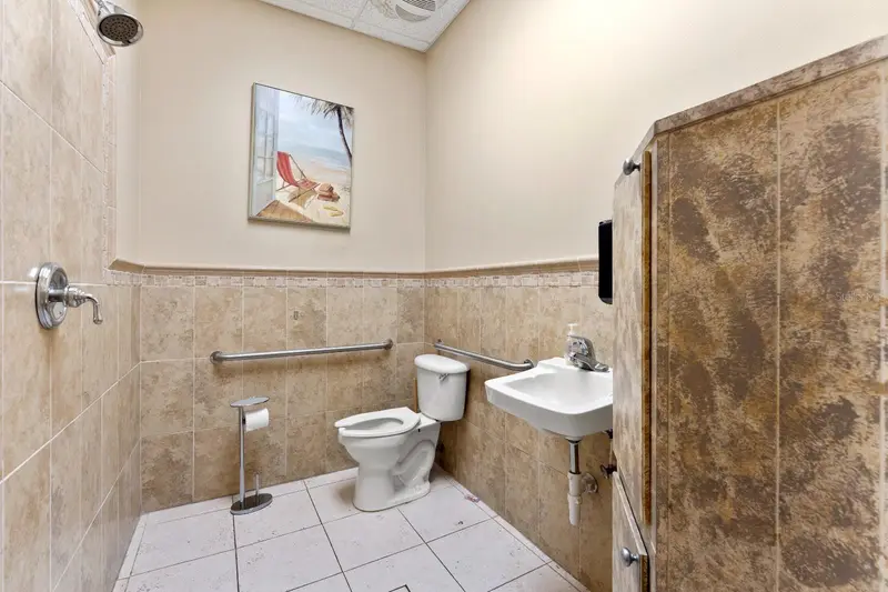 8810 Commodity Cir #36, FL