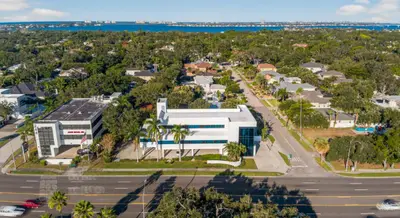 2426 Tamiami Trail, FL