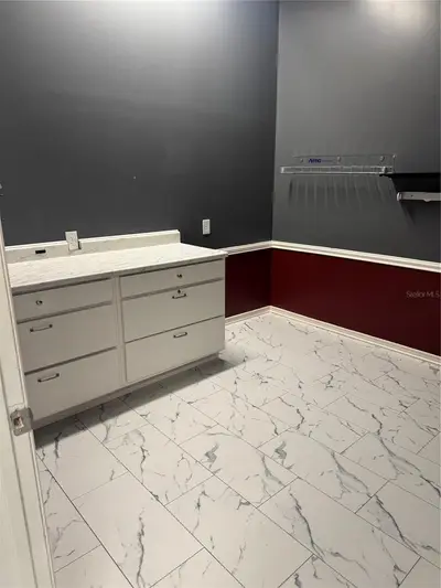 5113 State Road 674 Suite 108, FL