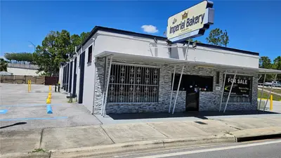 830 Main Street, FL