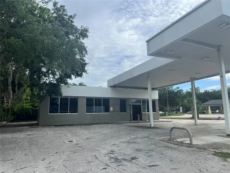 1327 E Silver Springs Blvd, FL