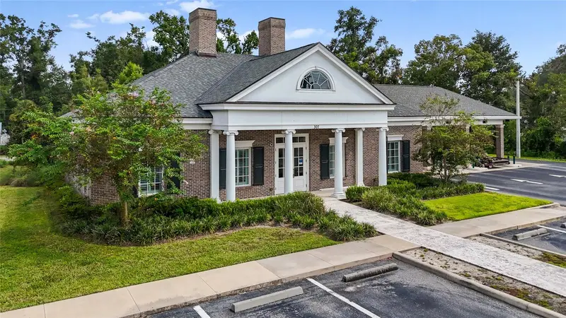 130 Ne Clyde Ave, FL