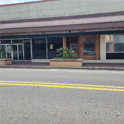 121 Main Street, FL