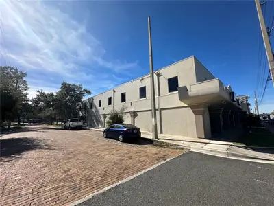 126 Colonial Drive, FL