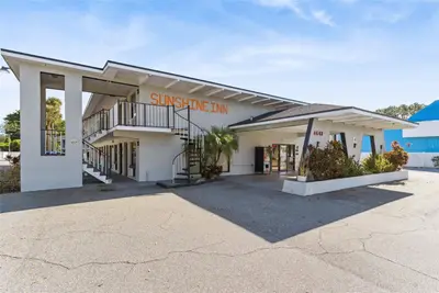 4643 Irlo Bronson Memorial Highway, FL