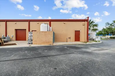 3684 Tampa Road, FL