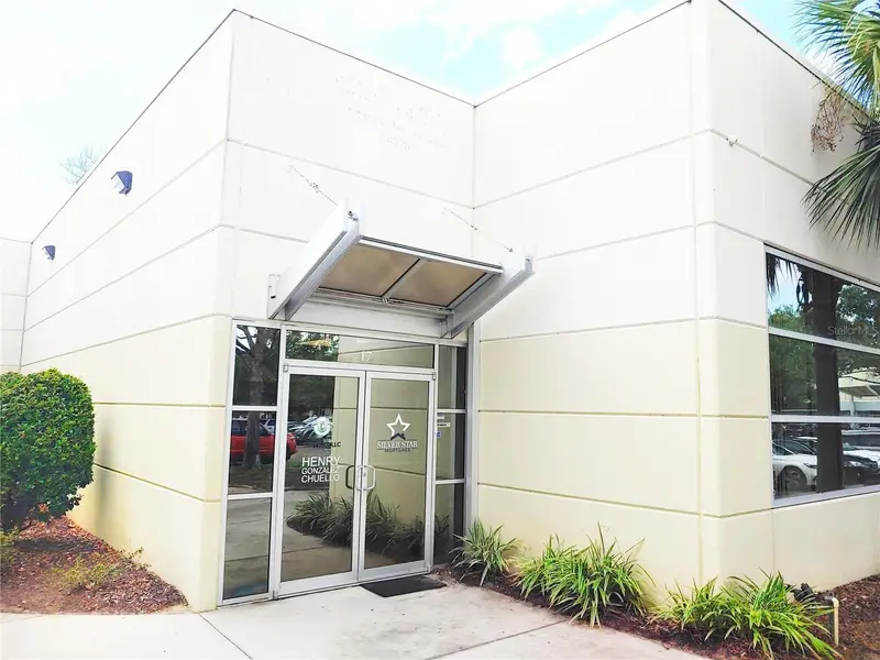8810 Commodity Cir #17d, FL