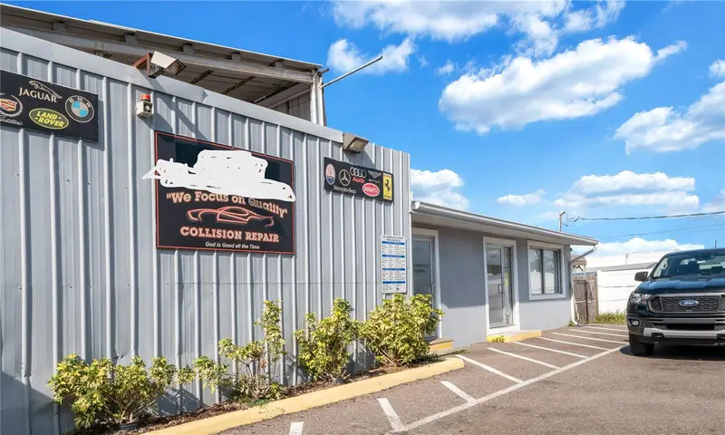 4816 N Cortez Ave, FL