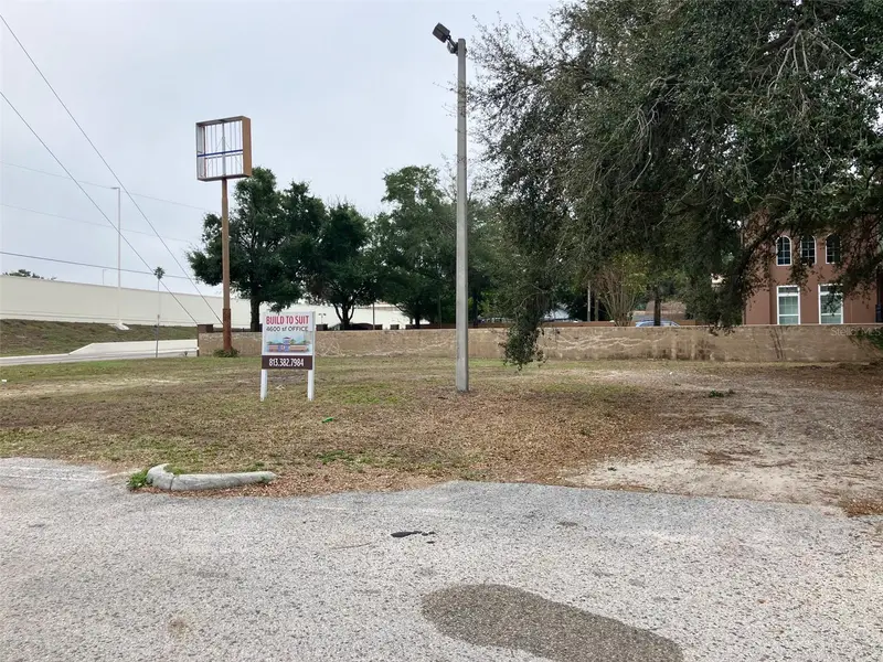 3900 N Marguerite Ave, FL