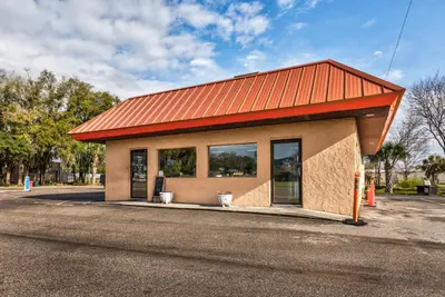 299 Broad Street, FL