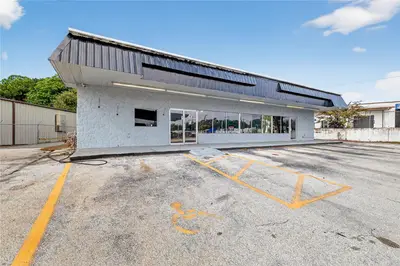1526 Us Highway 441, FL