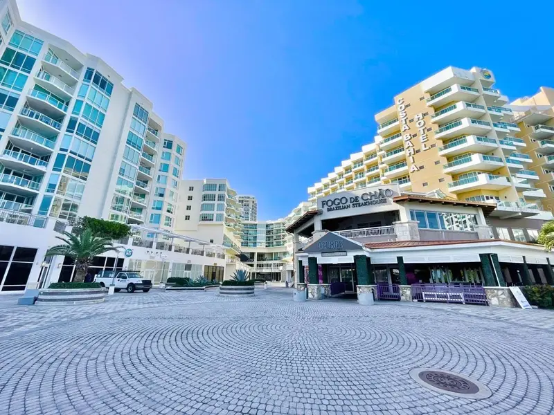 15 Luis MuñOz Rivera Ave, PR