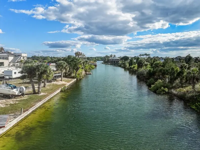 4001 Shoal Line Blvd, FL