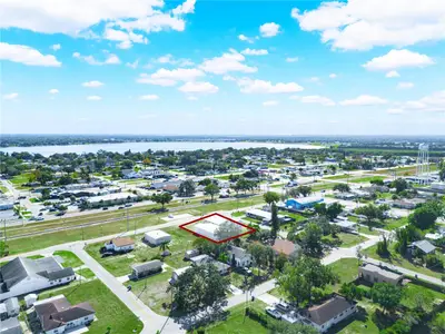 109 3rd Street, FL