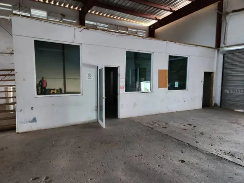 20 Reparada Industrial Park, 4th St. Lot 20, PR