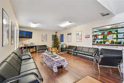 108 4th Avenue, FL