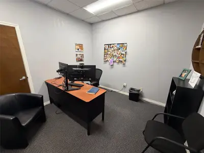 2841 Executive Drive, FL