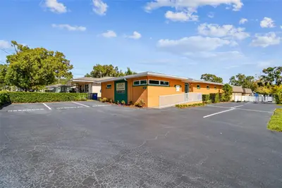 321 Lincoln Avenue, FL