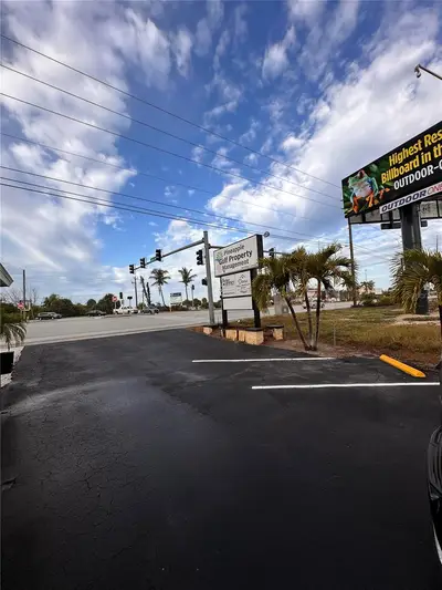 1221 Mccall Road, FL
