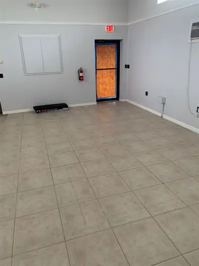 1221 Mccall Road, FL