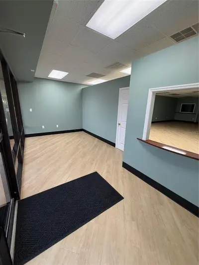 4950 Hall, FL