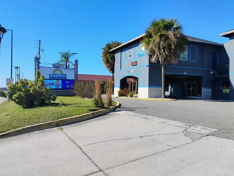 4125 W Vine St, FL