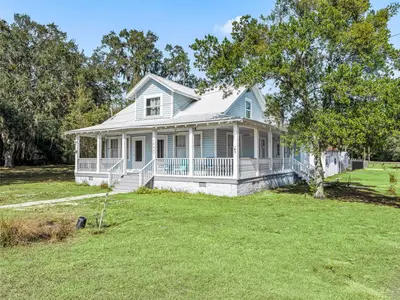 10487 Highway 42, FL