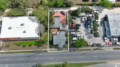 607 Dixie Freeway, FL