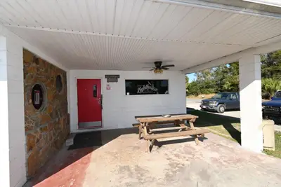 5025 Treiman Boulevard, FL