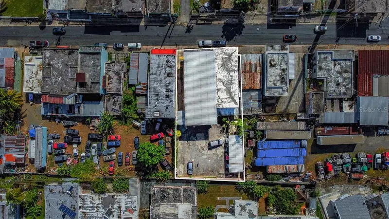 435 Urb. Hermanas Davila, PR