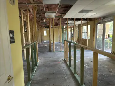3075 Bobcat Village Center Road, FL