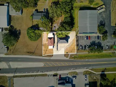 608 Dundee Road, FL